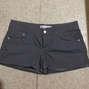 Low rise shorts